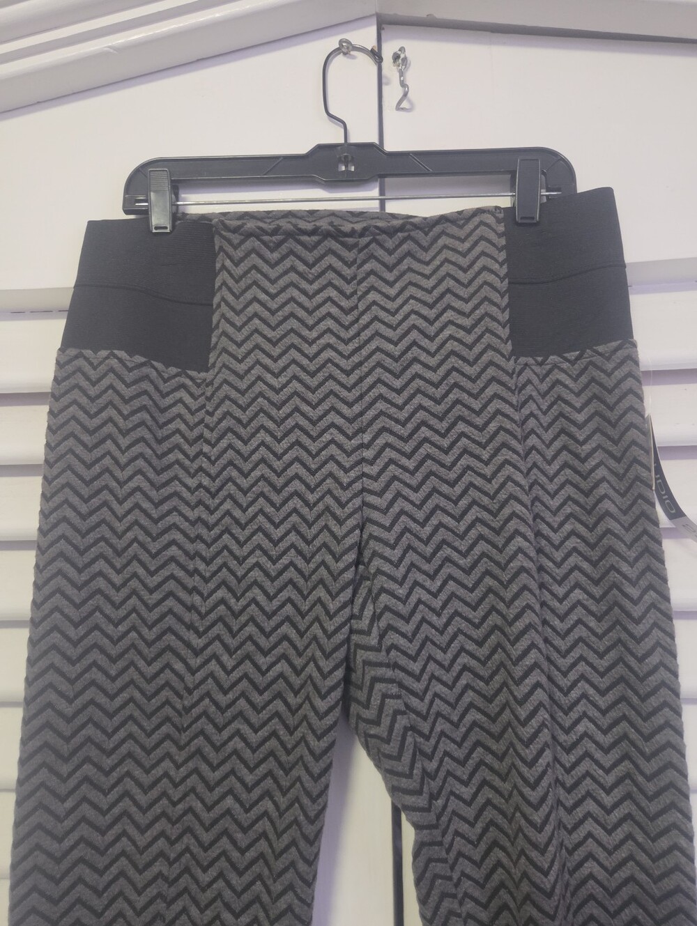 High-Rise Chevron Ponte Pants in Charcoal Gray